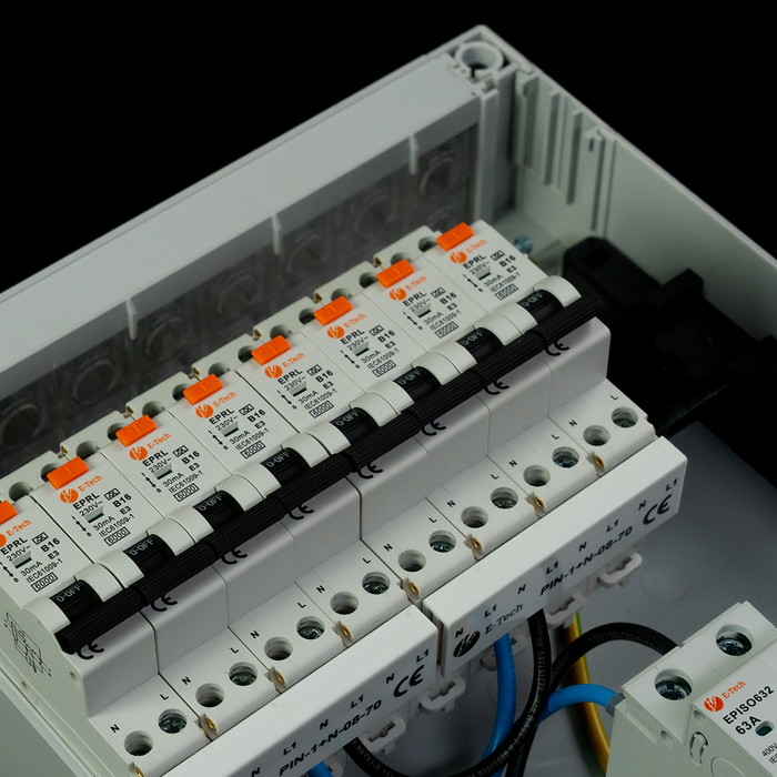 1 fase groepenkast 8 groepen (aardlekautomaat)